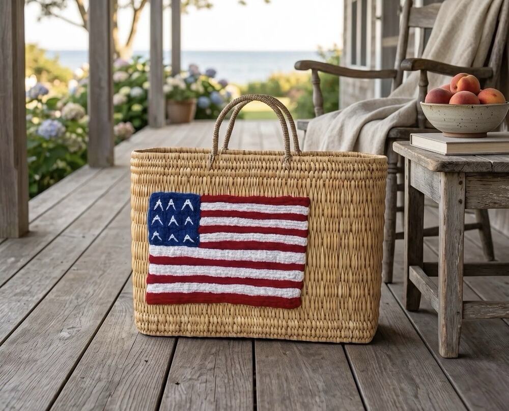 Vintage U.S. Flag Straw & Leather Summer Patriotic Beach Tote Purse Large